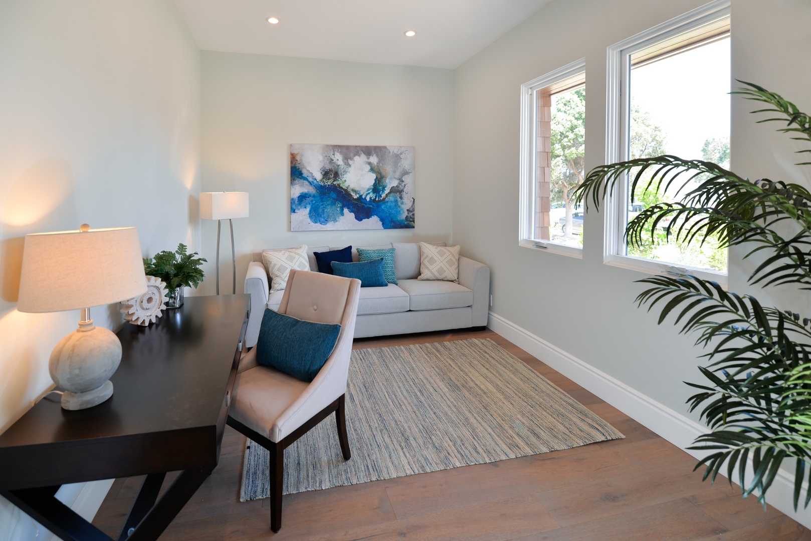 Manhattan Beach House: 1041 8th St