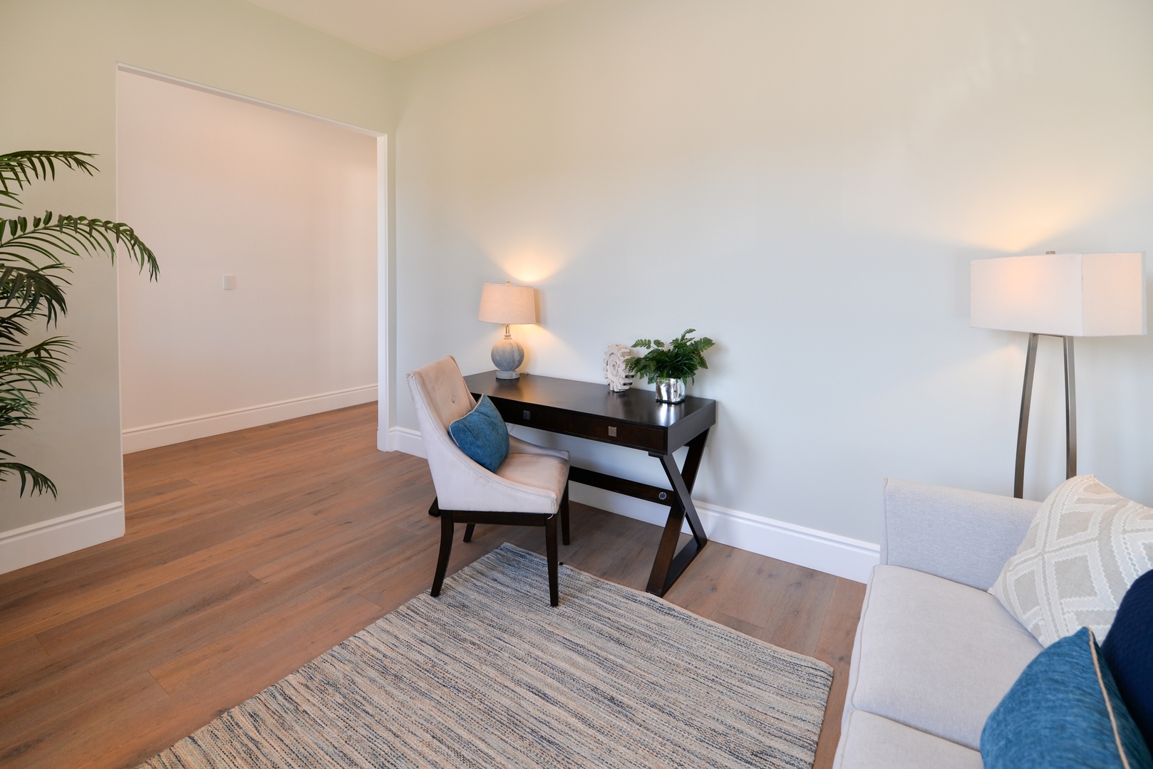 1041 8th Street 6 of 12