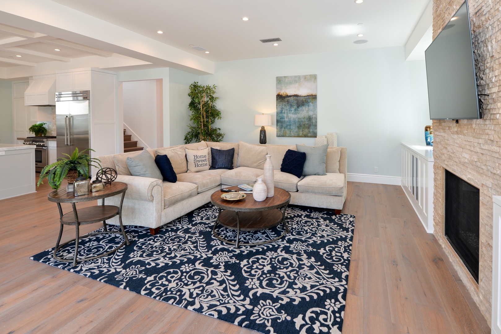 1041 8th Street 5 of 12
