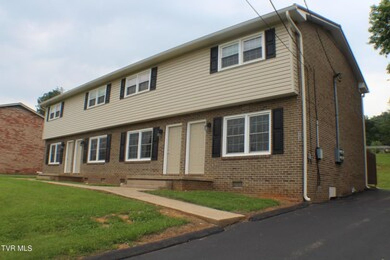 Kingsport Apartment: 924 Kendrick Creek Road