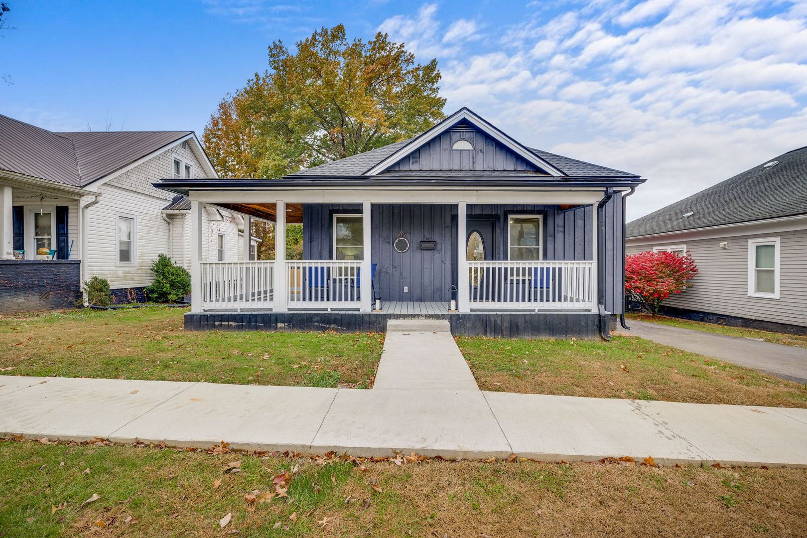 Erwin Apartment: 216 3rd Street
