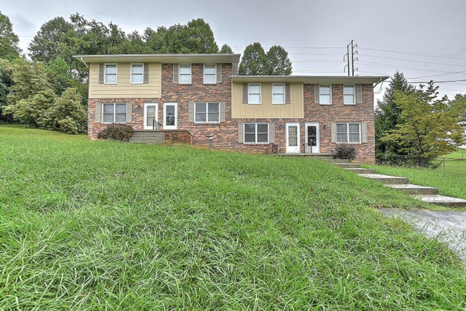 Bristol Apartment: 10115 Island Rd