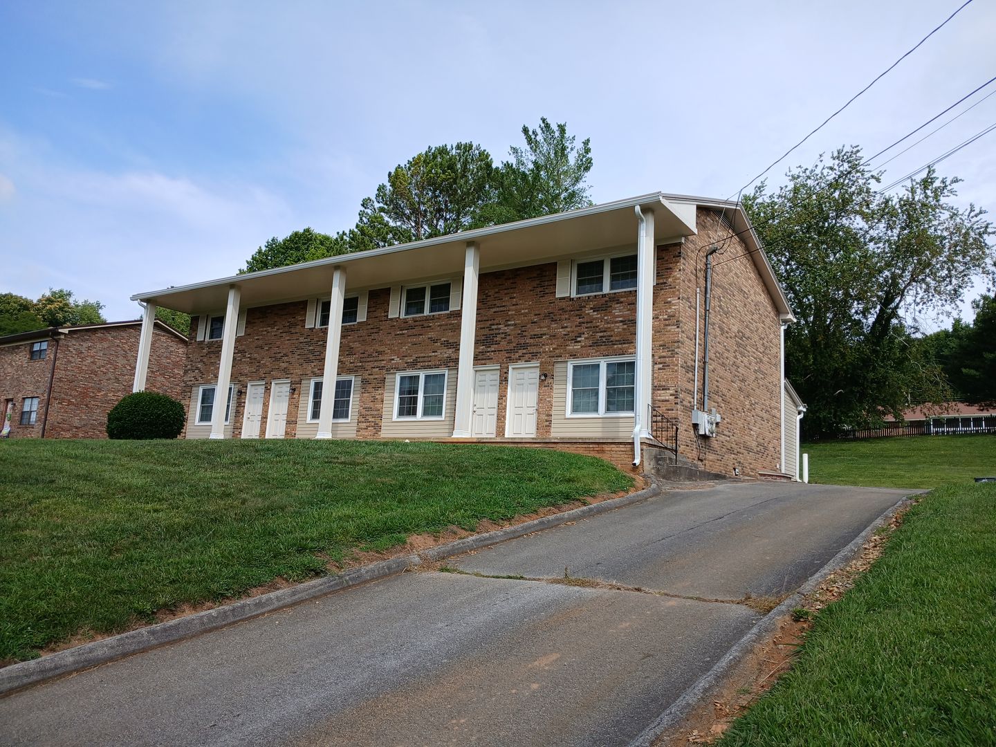 Kingsport Apartment: 932 Kendrick Creek Road