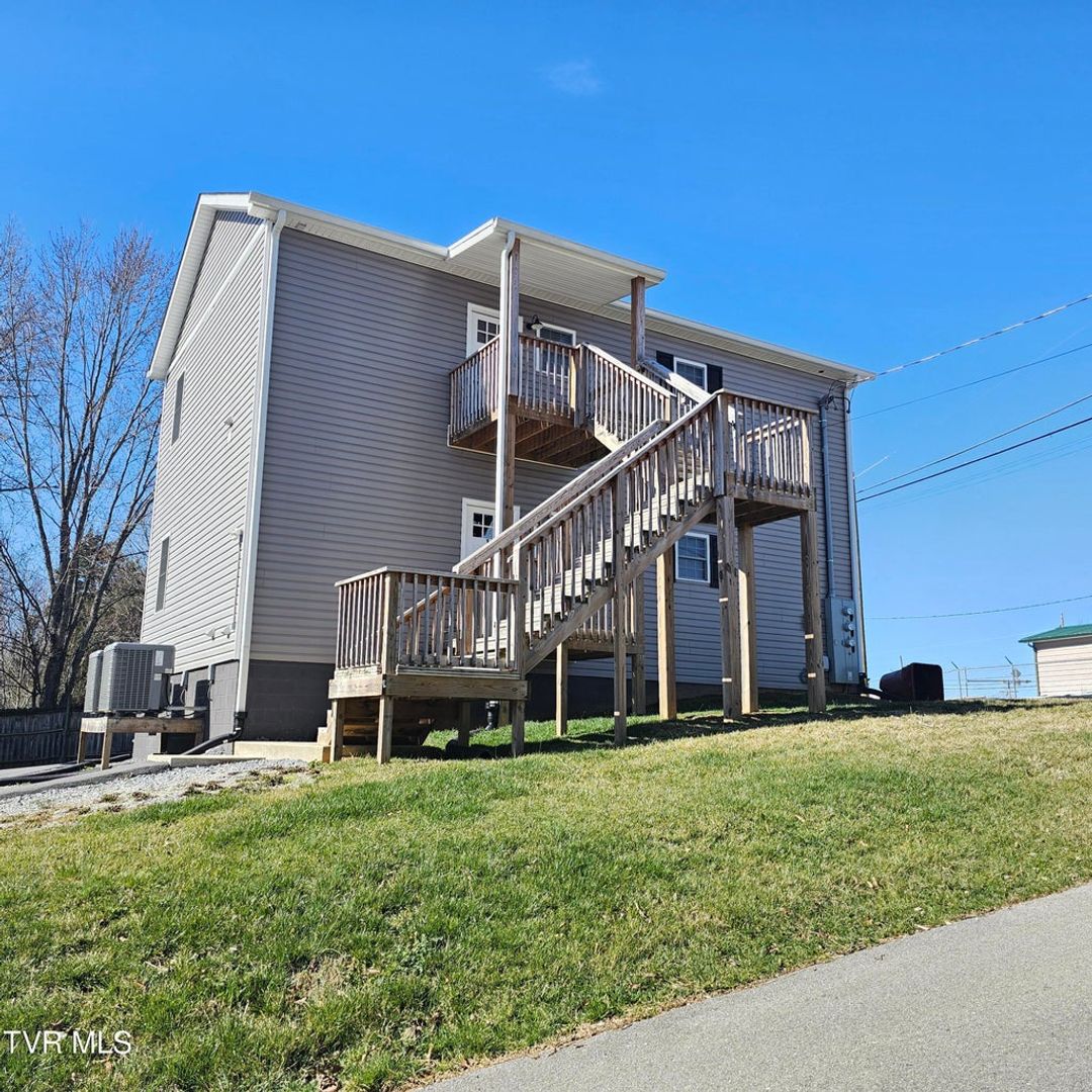 Johnson City Multiplex: 216 McKinley Church Road #2