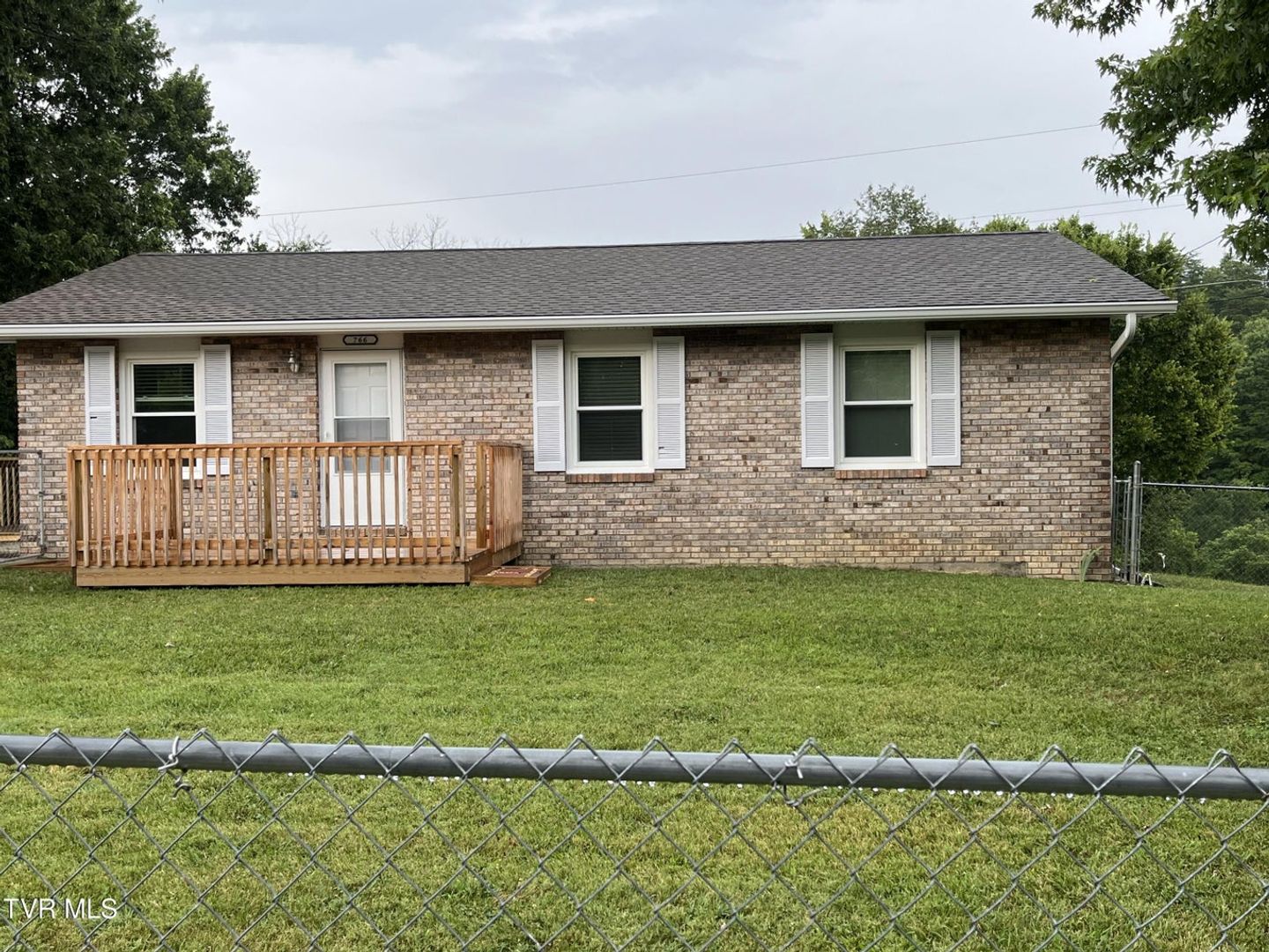 Kingsport House: 766 Bancroft Chapel Rd