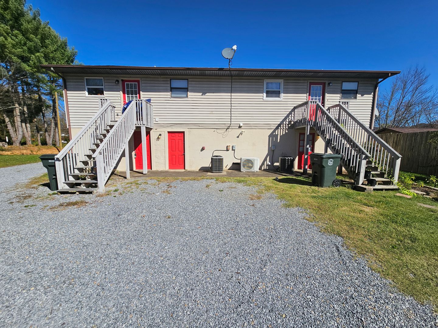 Jonesborough Apartment: 777 Old Embreeville Road #1-3