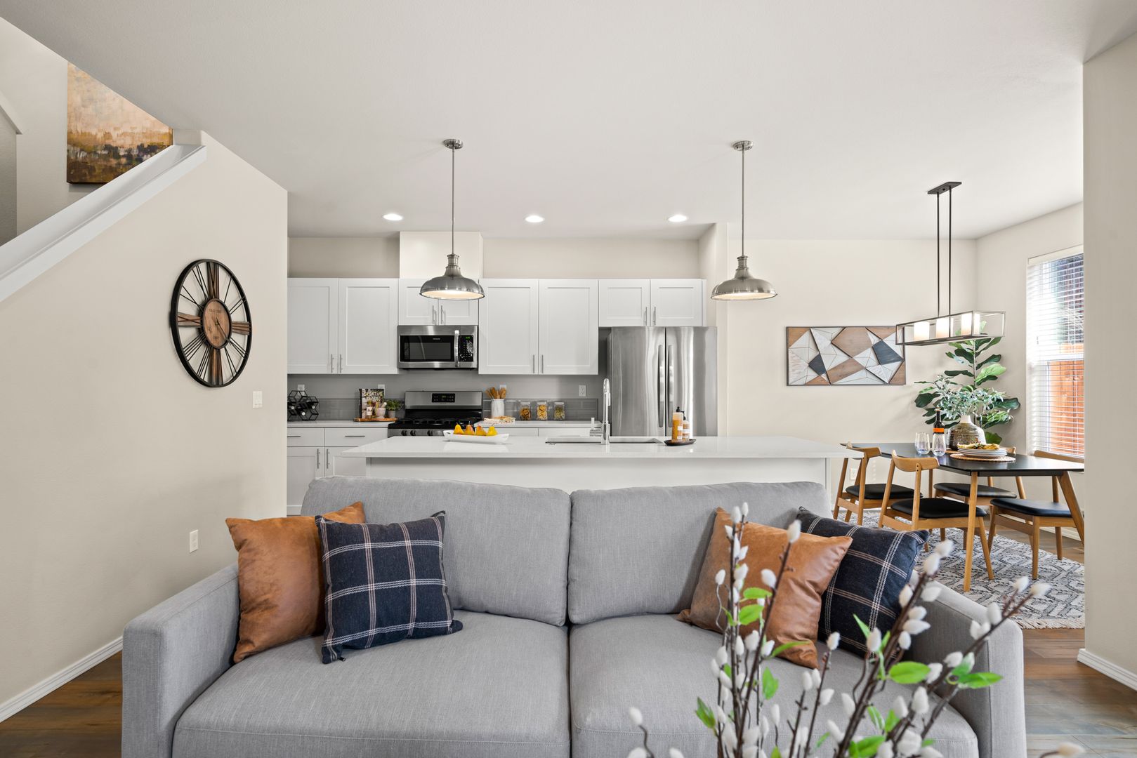 Bend Townhome: 2358 NE 6th St