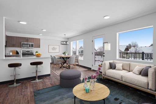 One Month FREE! Canal Vista: Redmond's Premier Living Experience! – photo 1