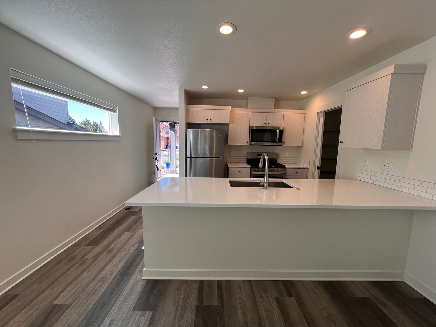 Bend Townhome: 2300 NE Holliday Ave