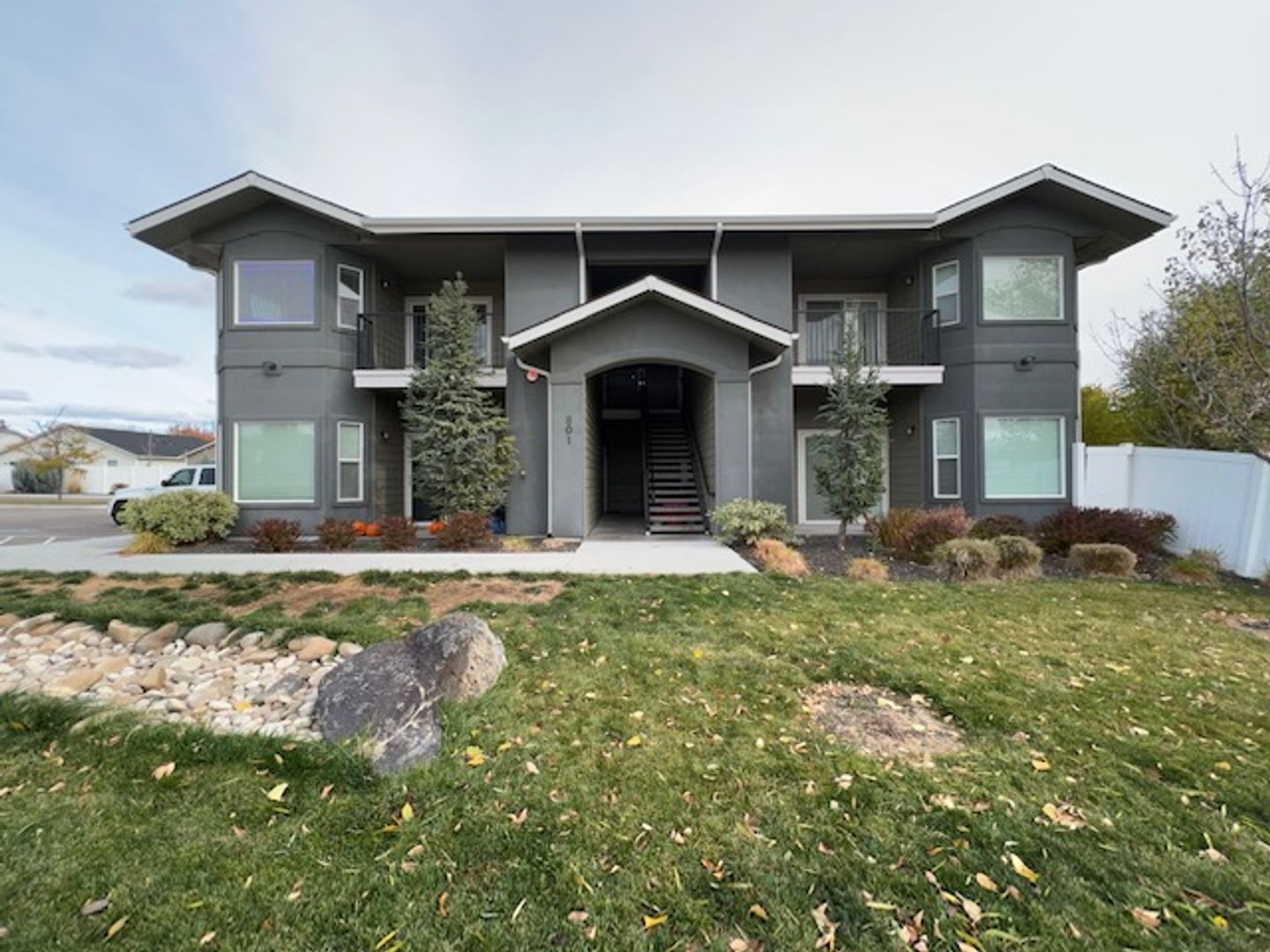Kuna Apartment: 801 E Ensolarado