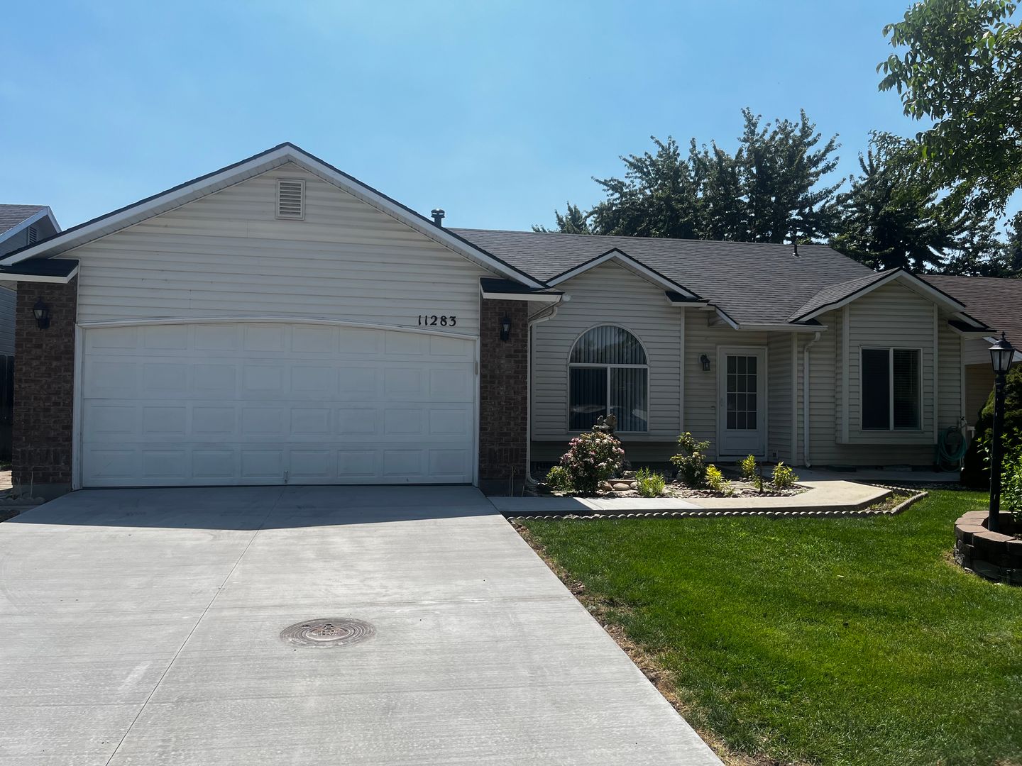 Boise House: 11283 W Glen Ellyn Dr