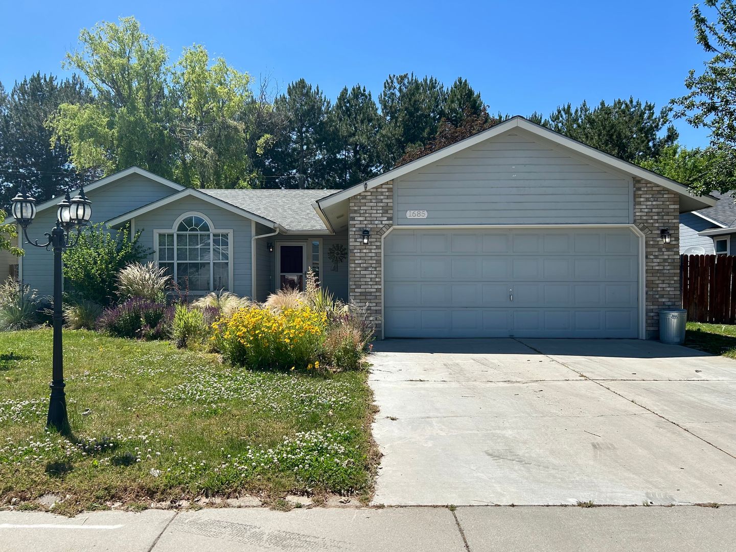Meridian House: 1685 NW 13th St