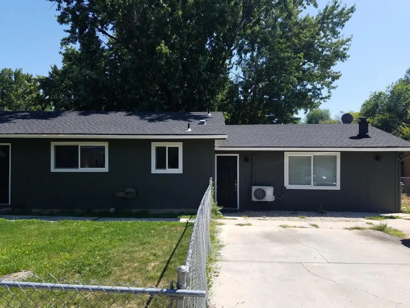 Boise Apartment: 3850 N Collister Dr