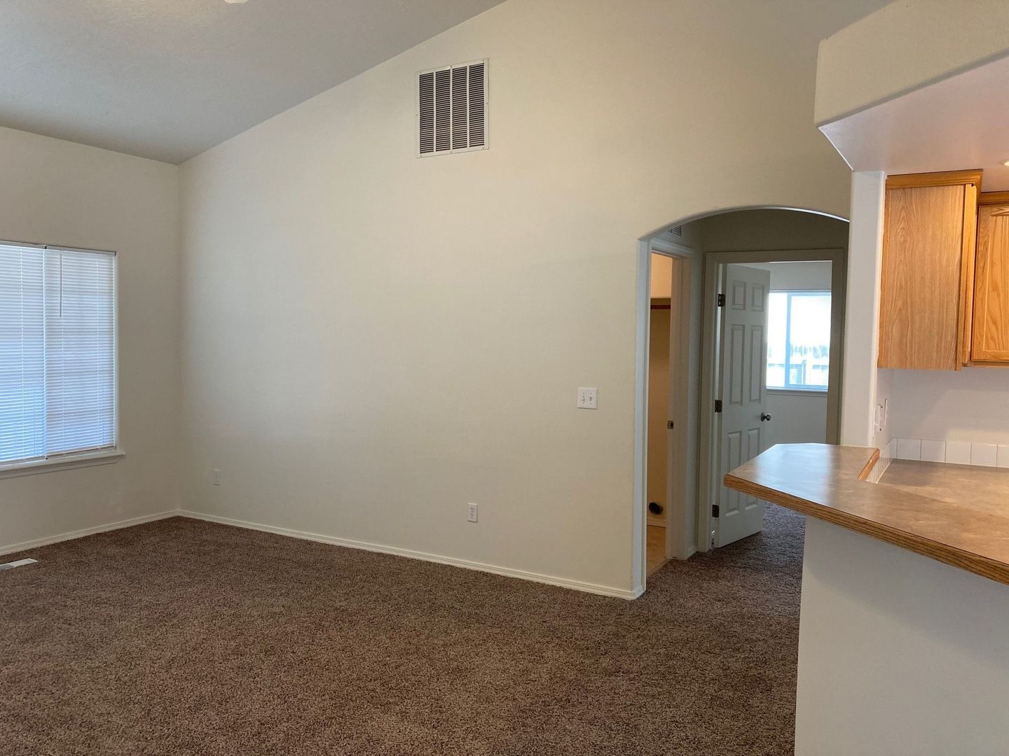 Heritage - 641 Unit 204 4 of 12