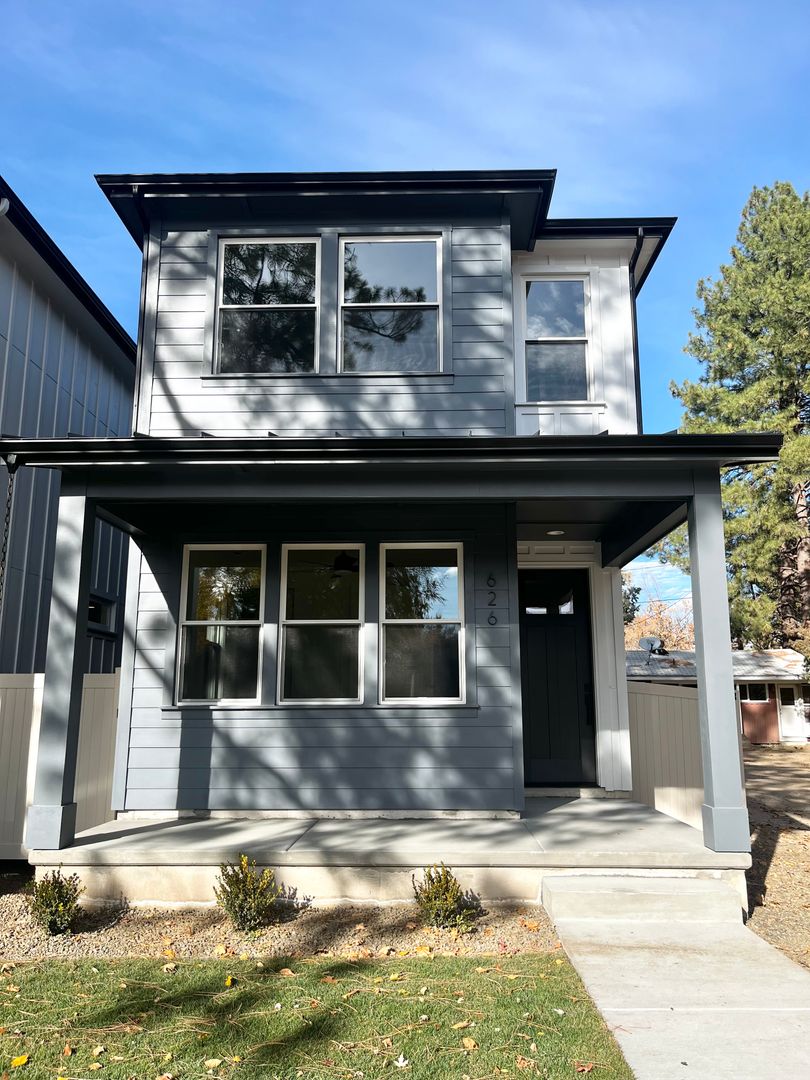 Boise House: 626 E Krall St