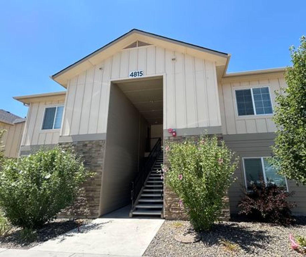 Caldwell Apartment: 4815 Continental Ln