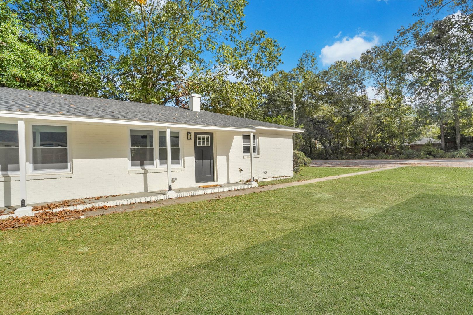 Charleston Apartment: 1528 Orange Grove Rd