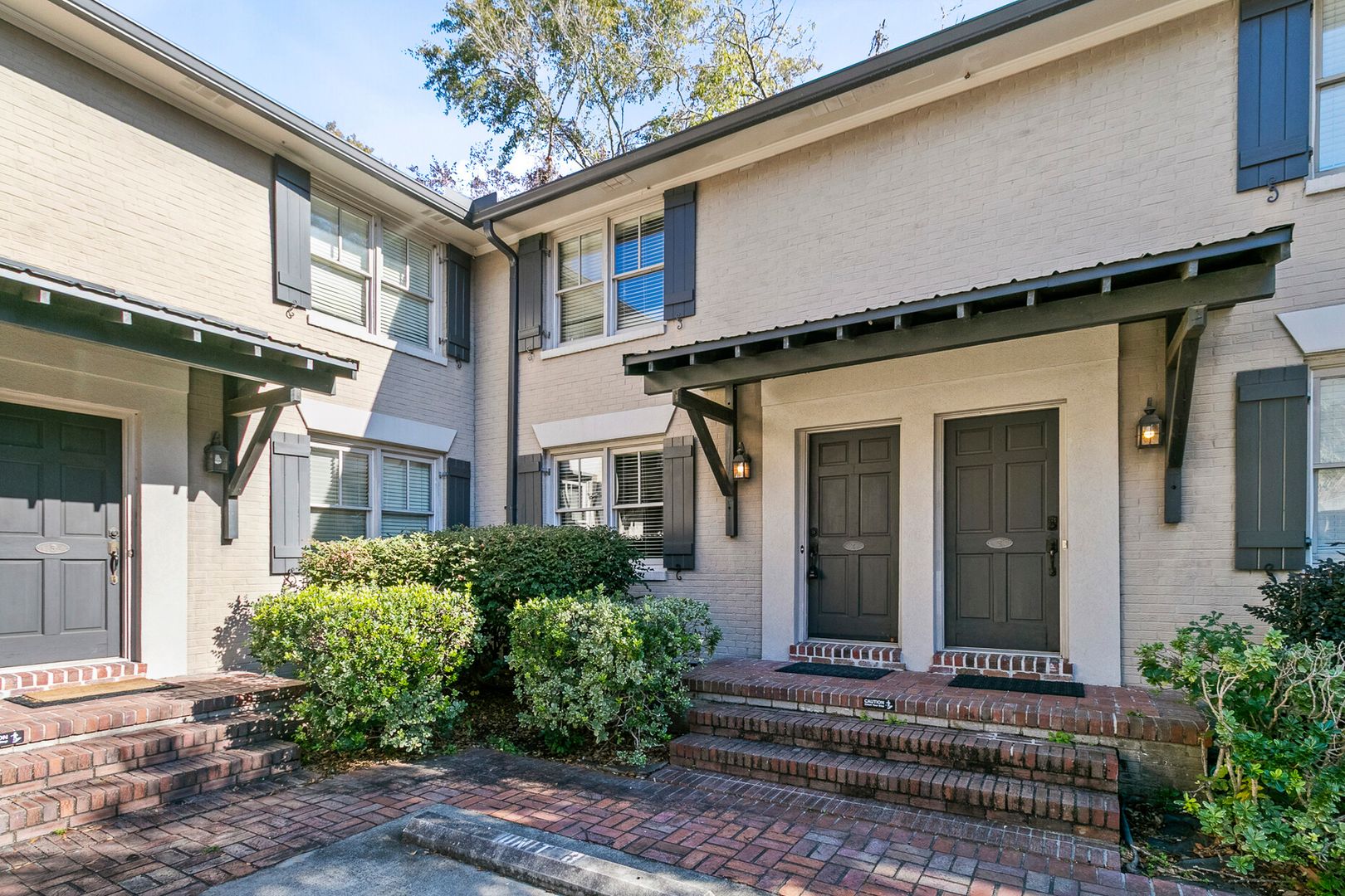 Charleston Townhome: 552 Savannah Hwy