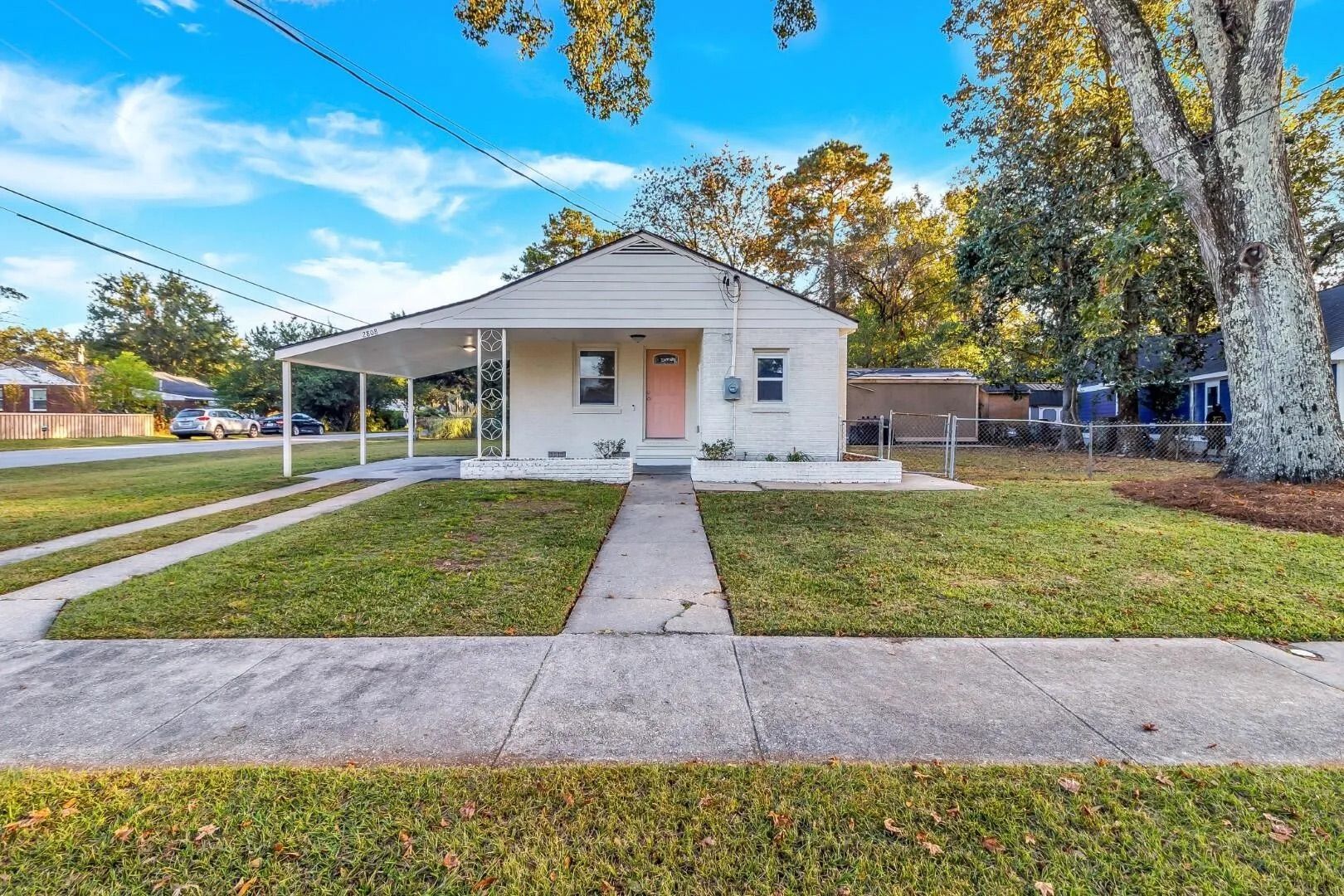 North Charleston House: 2808 Martha Dr