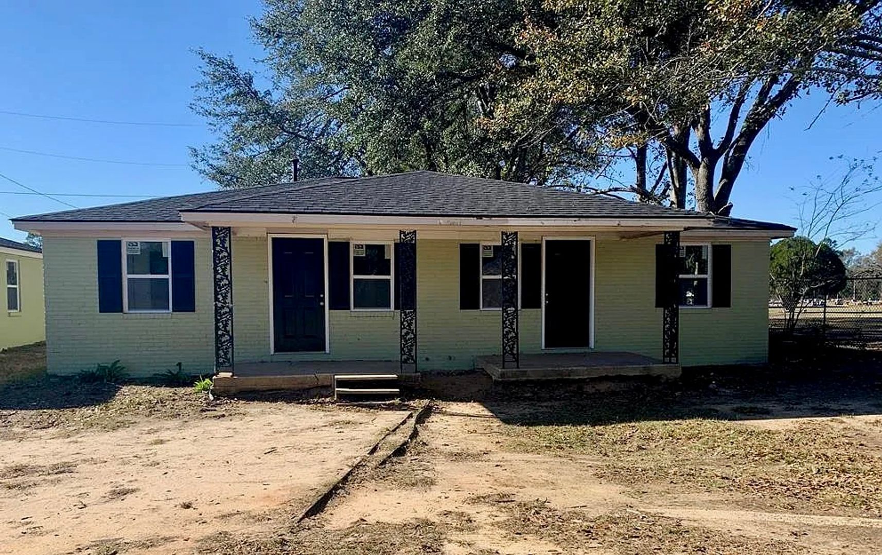 Albany Multiplex: 303 Flintside Ln