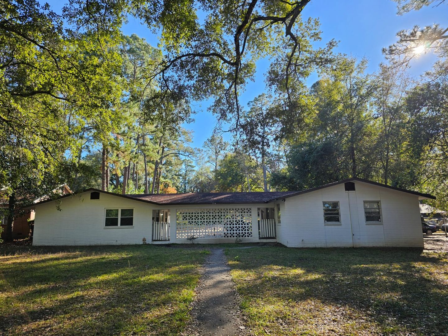 Albany Apartment: 714 8th Avenue