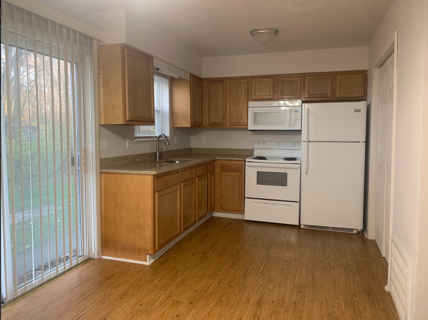 Urbana Apartment: 475-493 E Water St