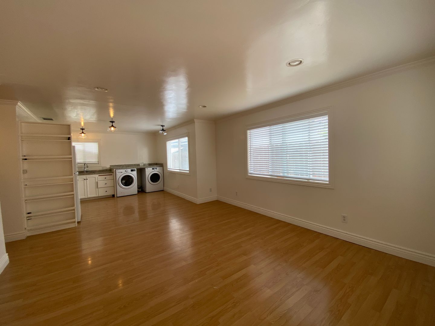 Goleta Apartment: 48 San Jano Drive