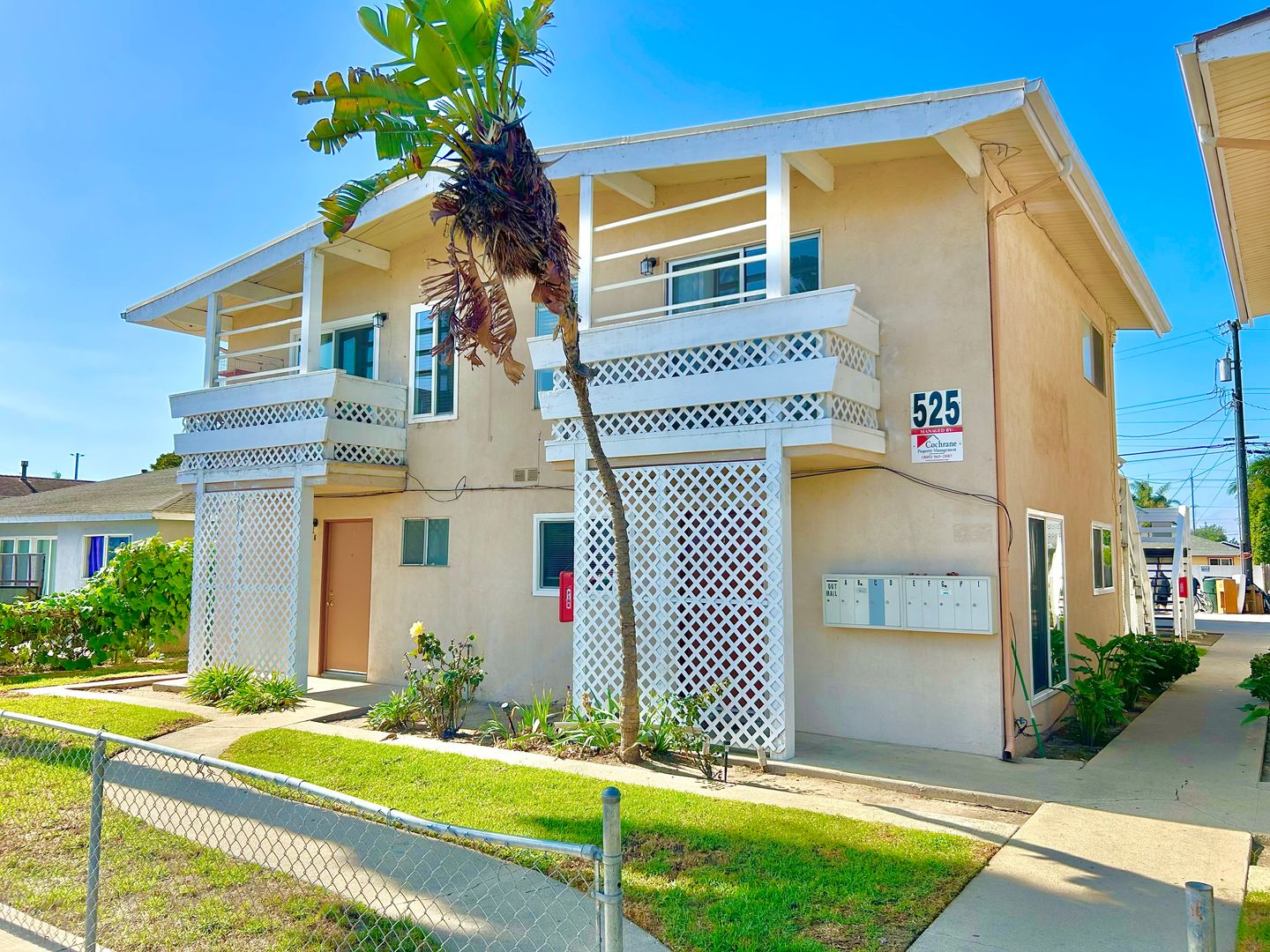 Lompoc Apartment: 525 & 529 N. D Street