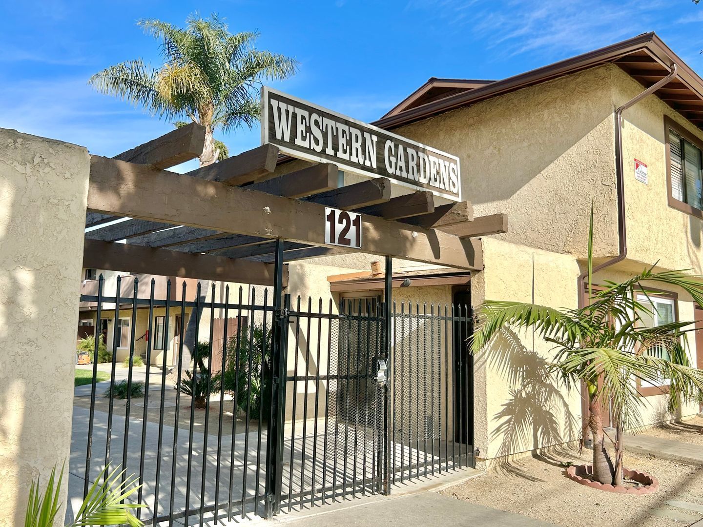 Santa Maria Apartment: 121 N. Western Ave.