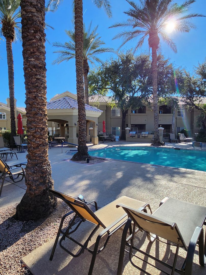Scottsdale Condo: 5335 E Shea Blvd