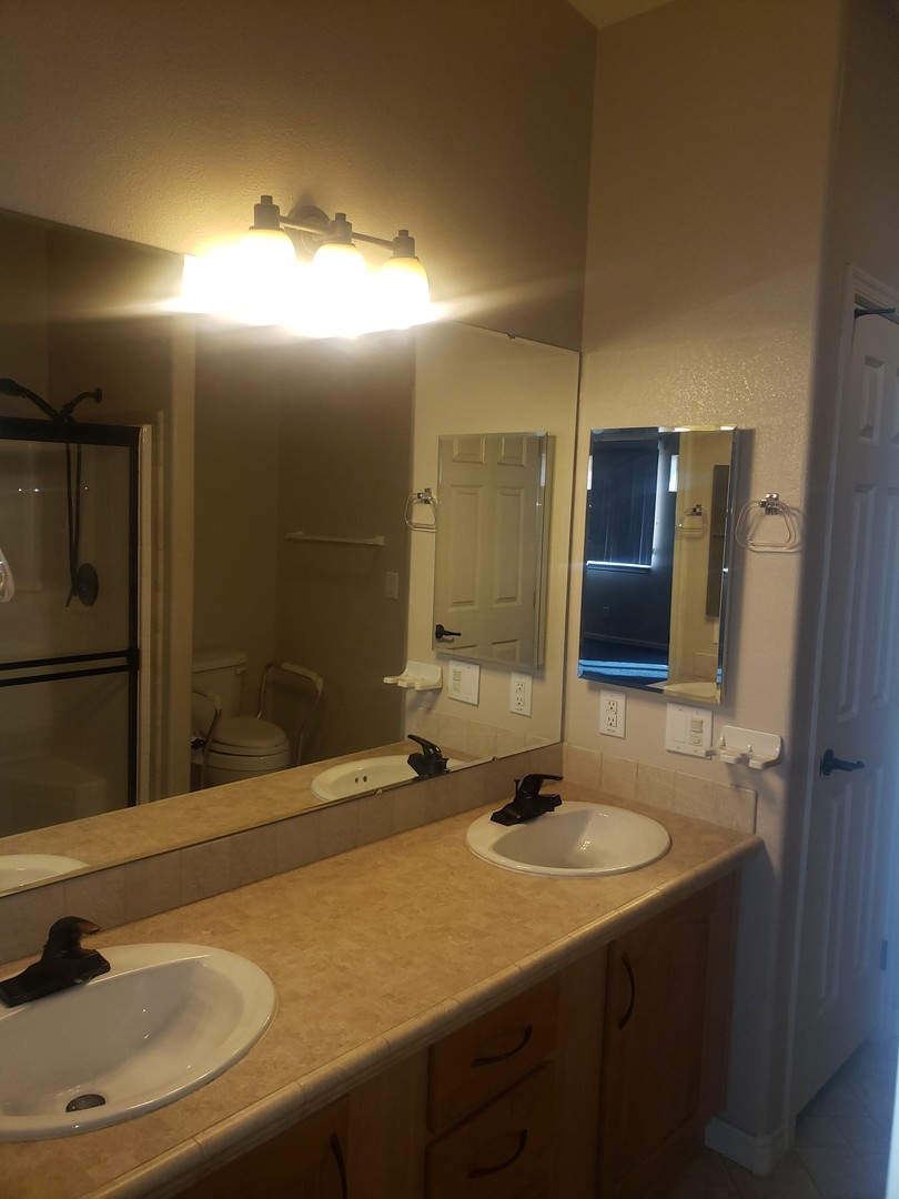 Mesa House: 1625 S 74th st