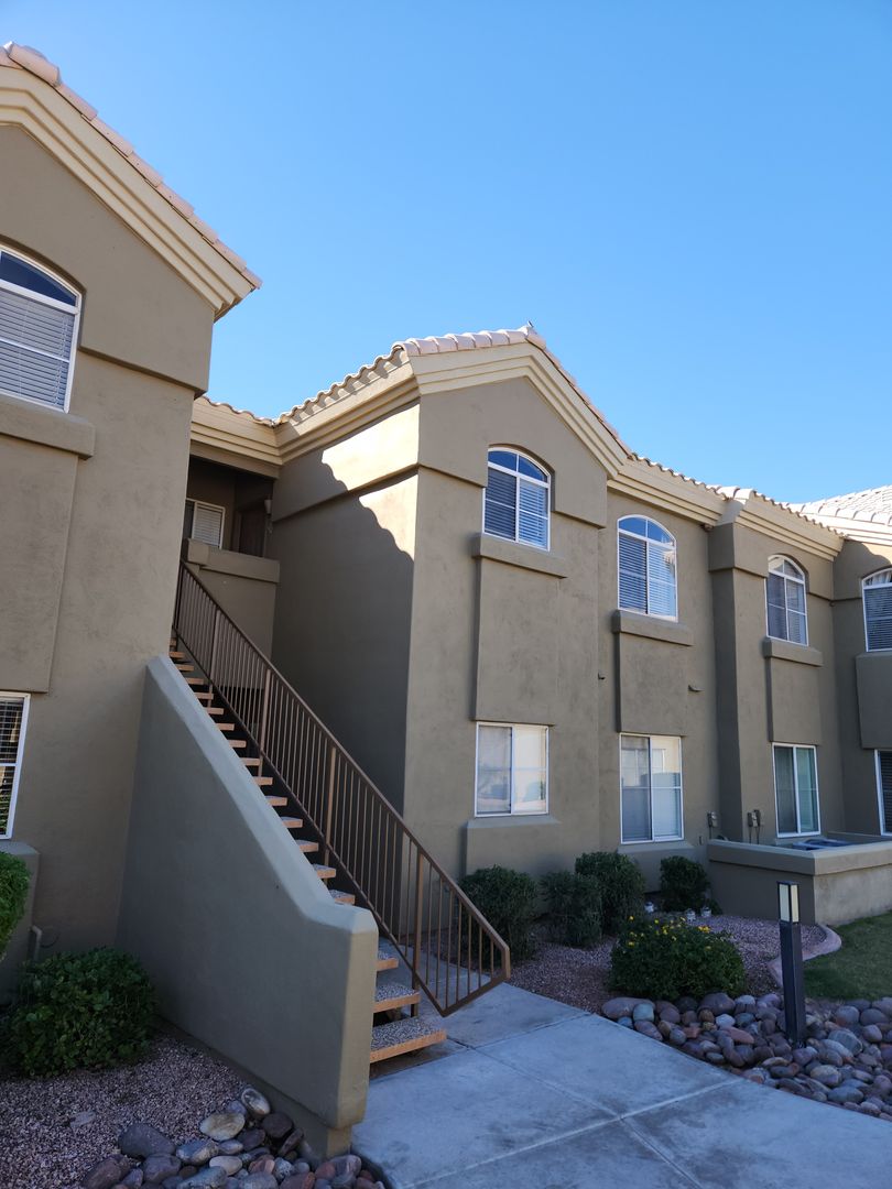 Scottsdale Condo: 5335 E Shea Blvd
