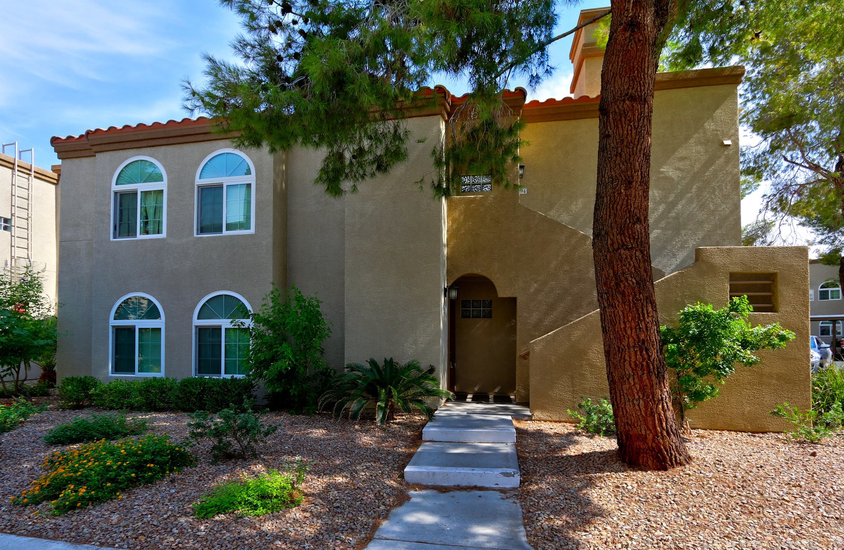 Las Vegas House: 3145 E. Flamingo Rd. #1094