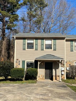 2 Bedroom Townhome – 2526 Sweetridge Ct, Lithia Springs, GA 30122