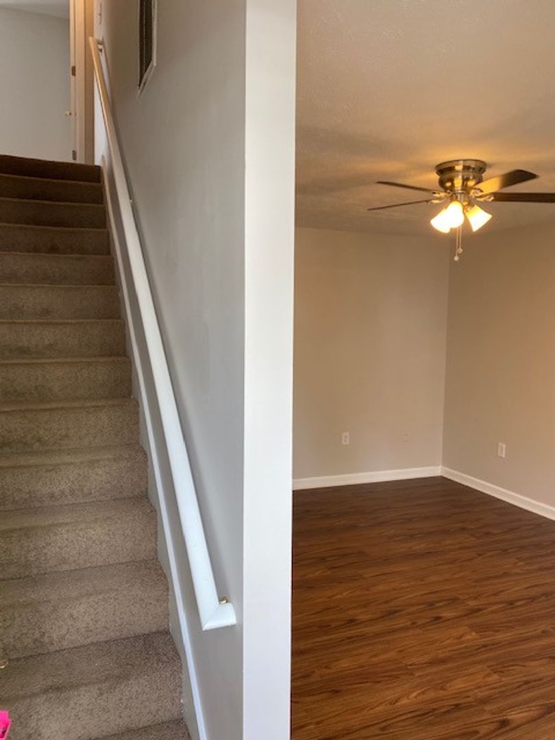 Villa Rica House: 209 E Wilson St Unit #84