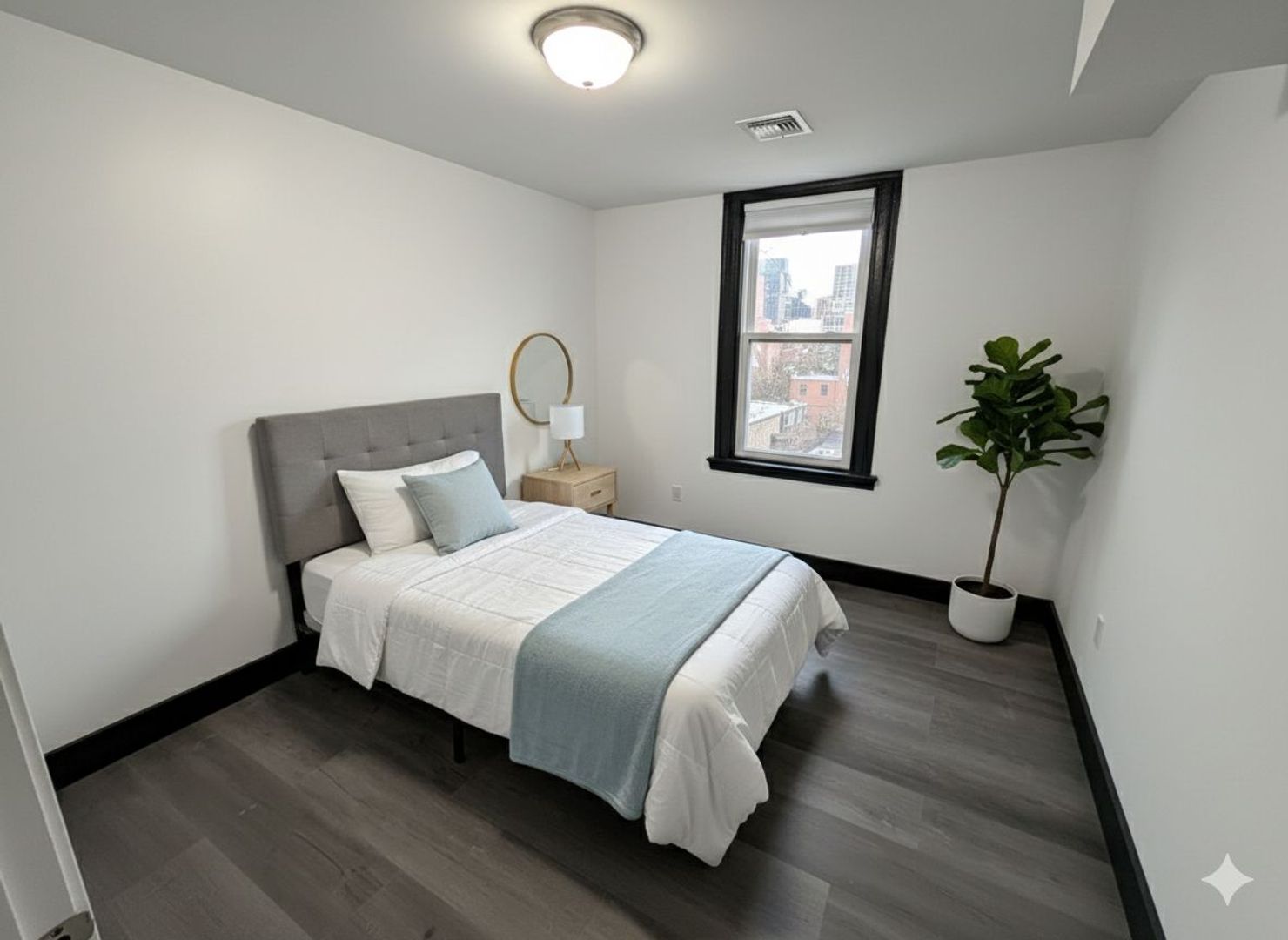 Newark Apartment: 910 S 18th St