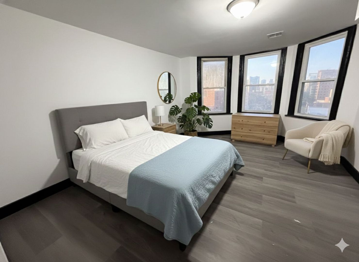 Newark Apartment: 910 S 18th St