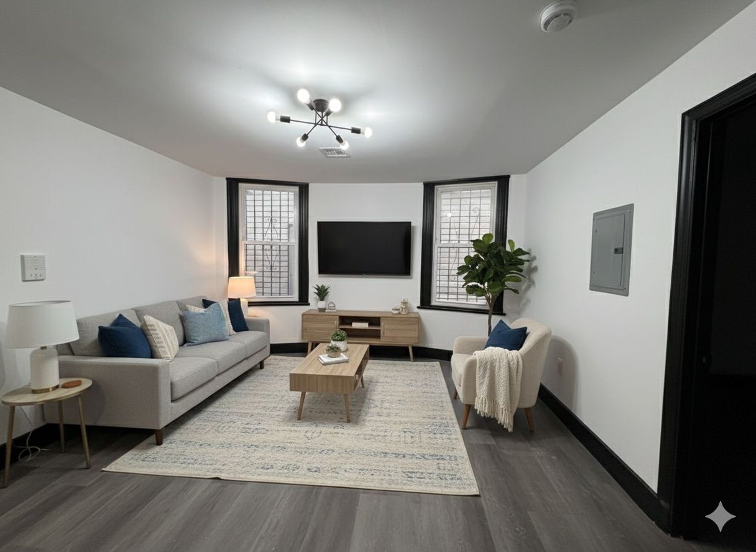 Newark Apartment: 910 S 18th St