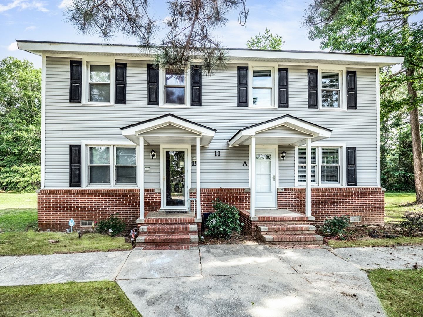 Sumter Apartment: 11 Country Squire Court