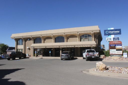 Commercial Bank or Credit Union – photo 1