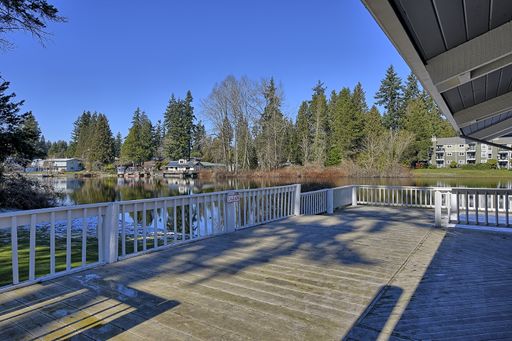Spacious 2 Bdrm Condo - Budget Friendly! – photo 1