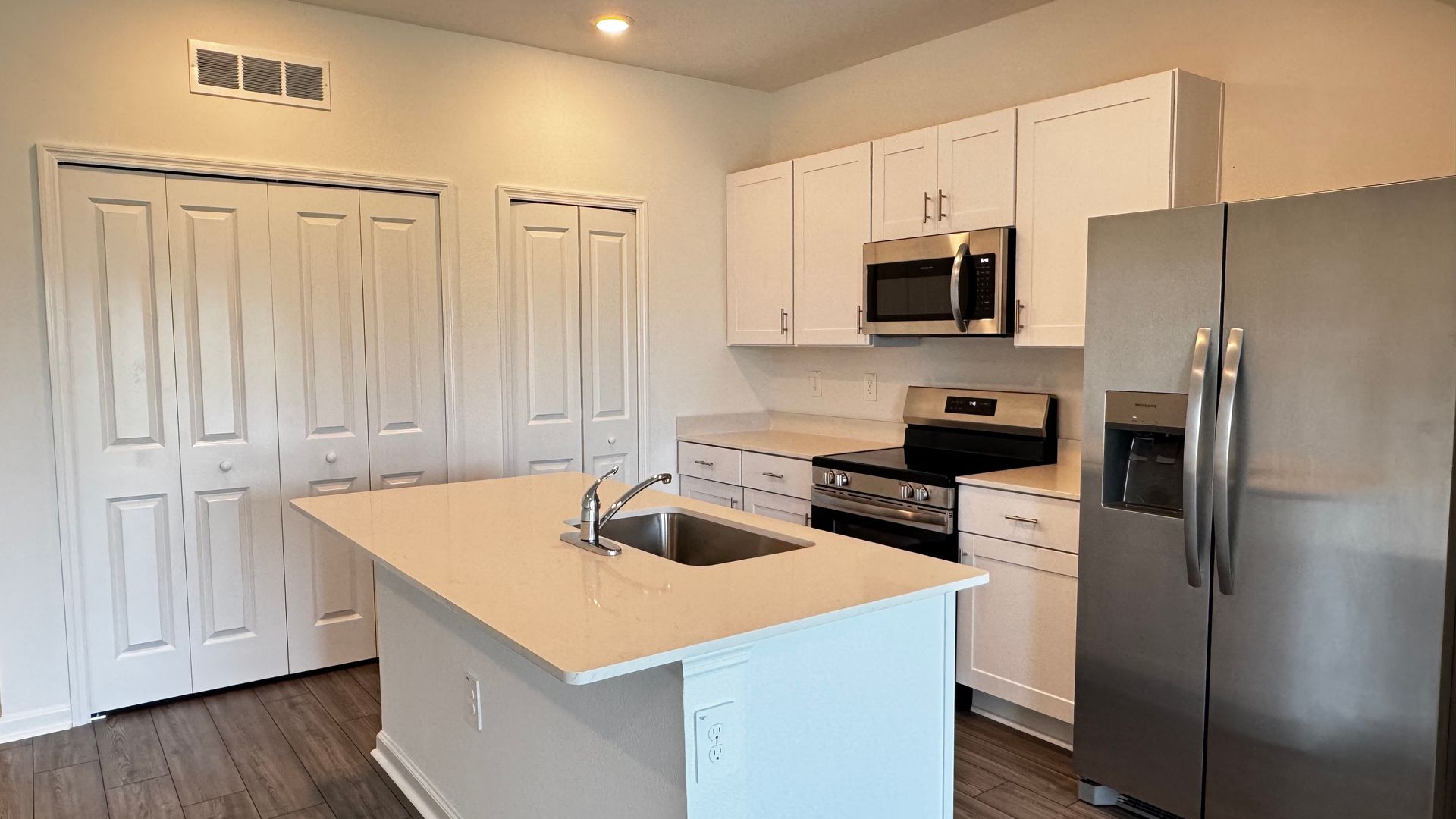Ocala House: 4967 Southwest 83rd Place
