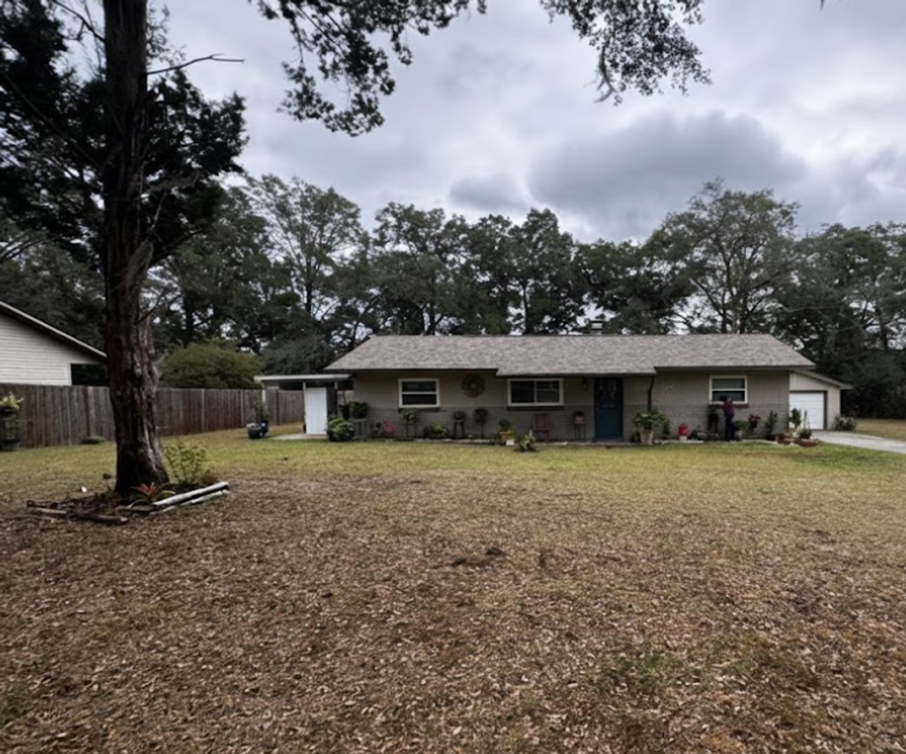 Dunnellon House: 3585 SW POMPANO RD.