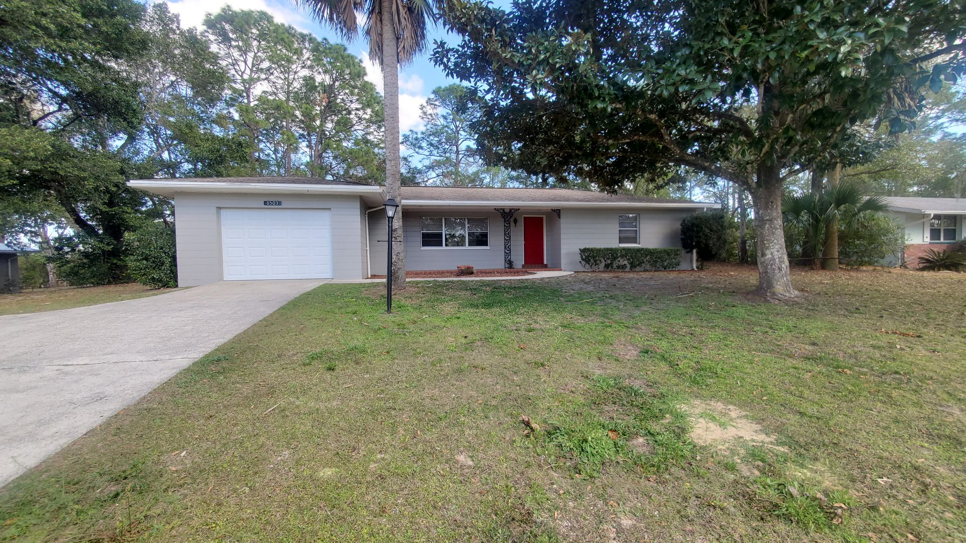 Dunnellon House: 8503 SW 203 Court