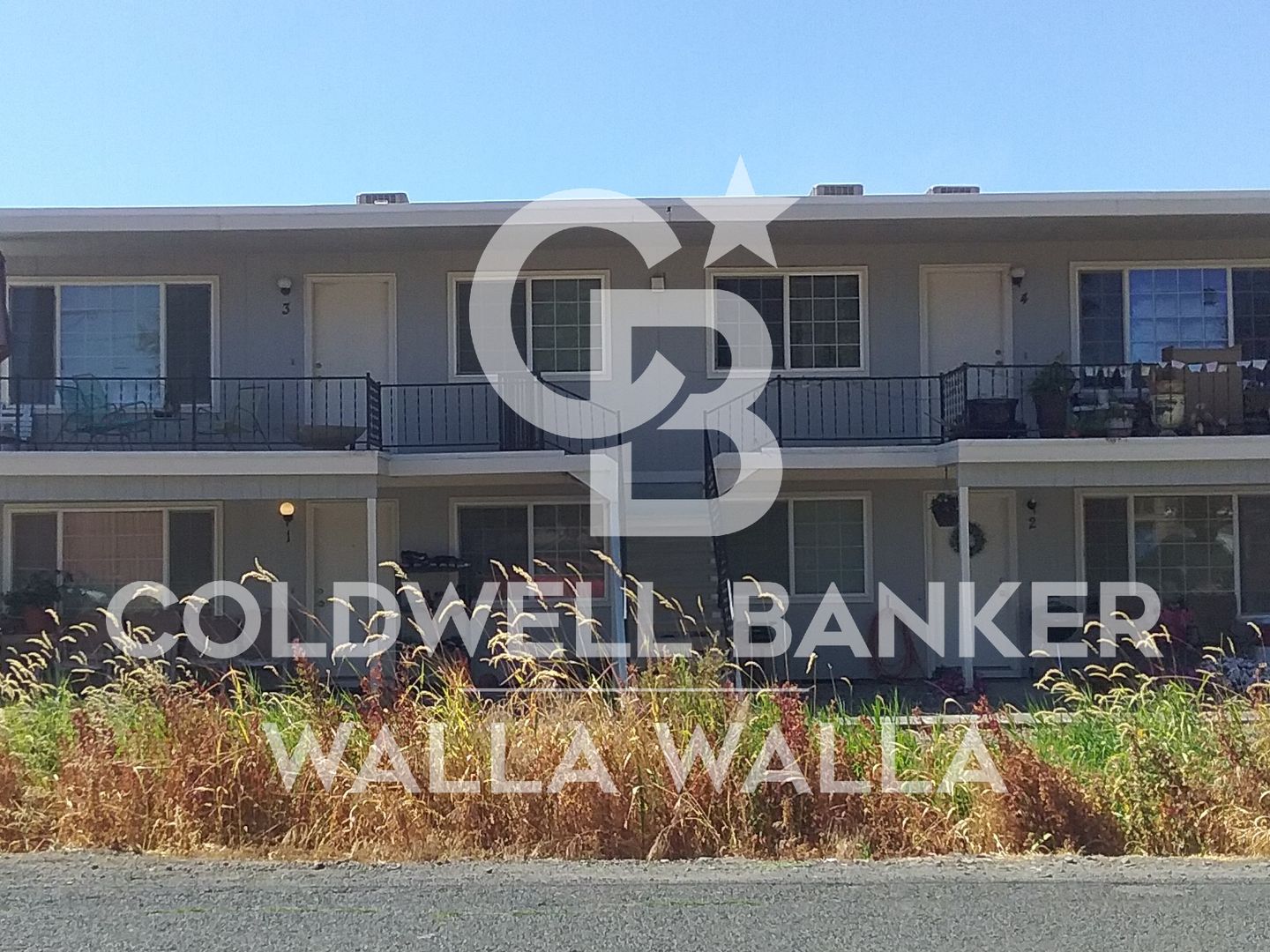 College Place Apartment: 1005 SW Puff lane