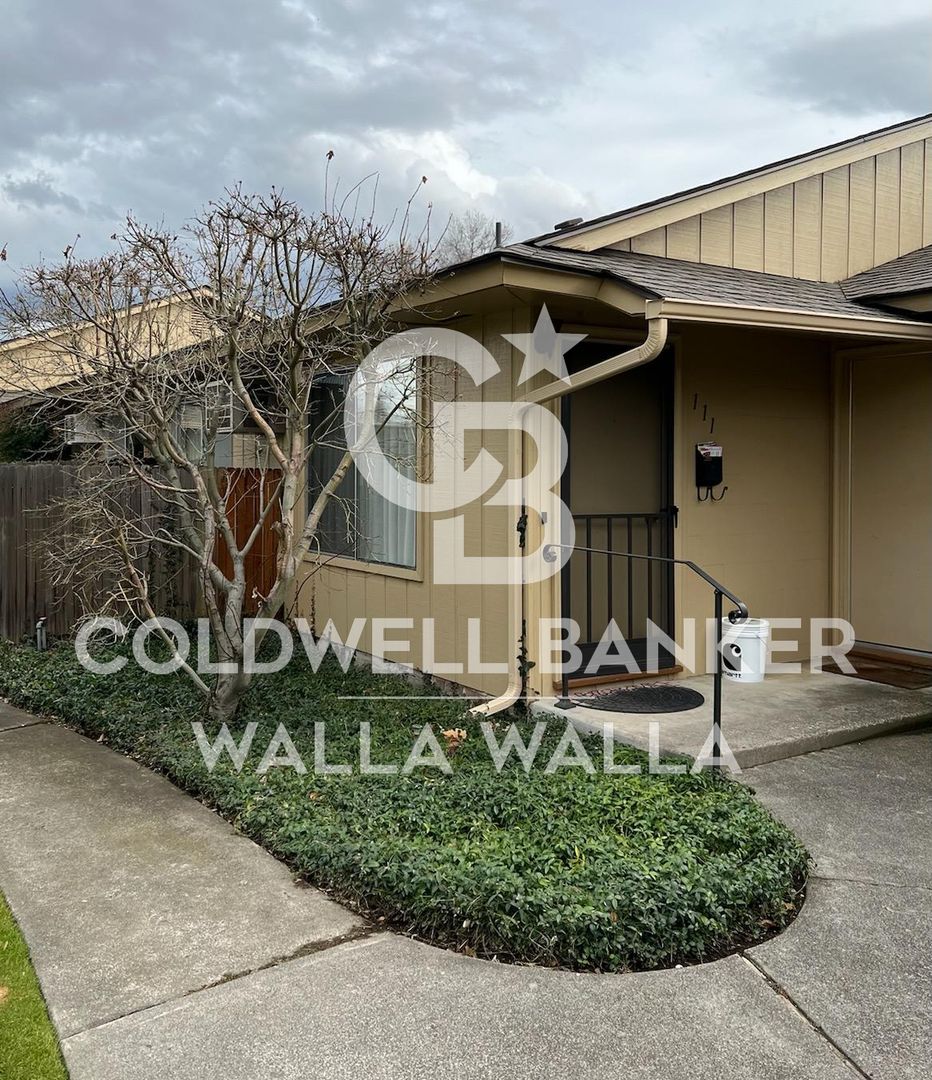 Walla Walla Apartment: 107-117 S. Blue St.