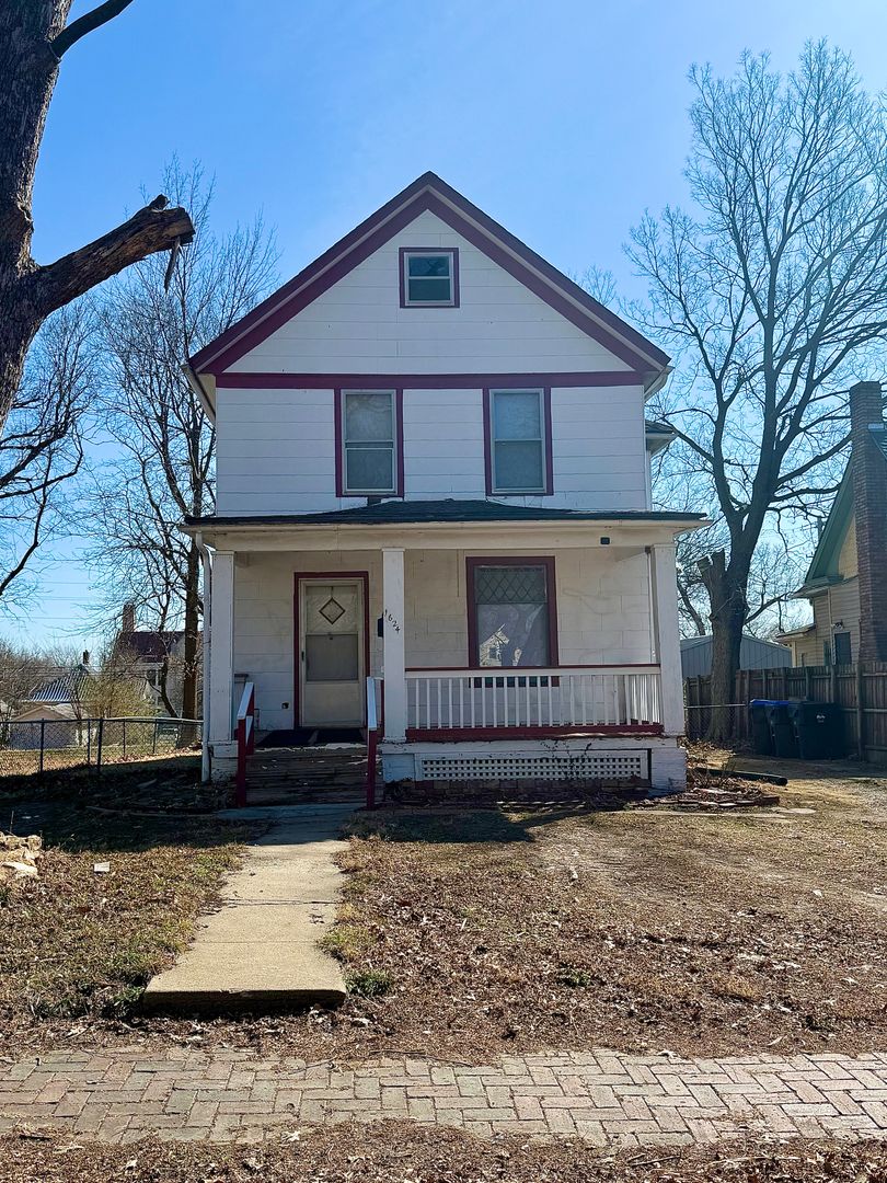 Topeka House: 1624 SW Polk Street