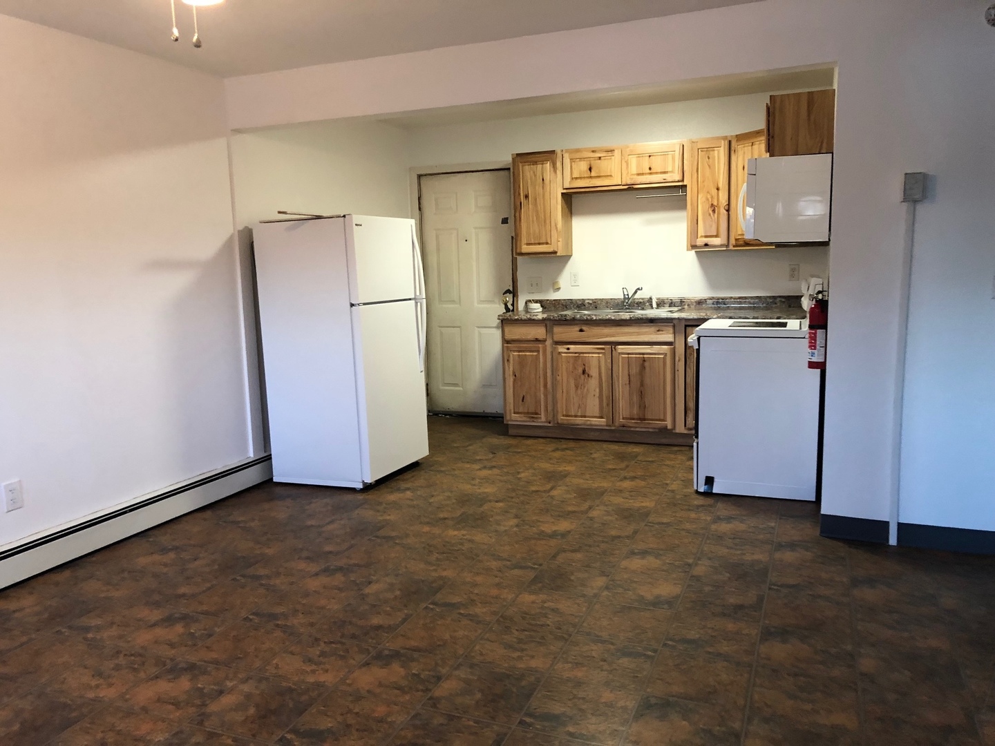 Fairbanks Apartment: 1122 8th Avenue