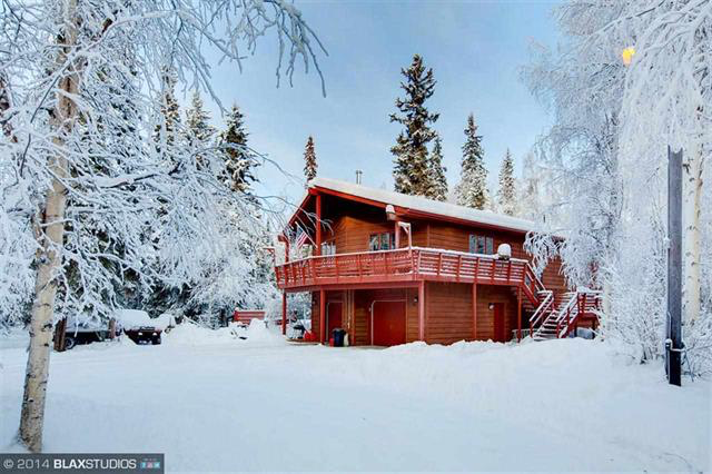 North Pole House: 3524 Hoonah Drive
