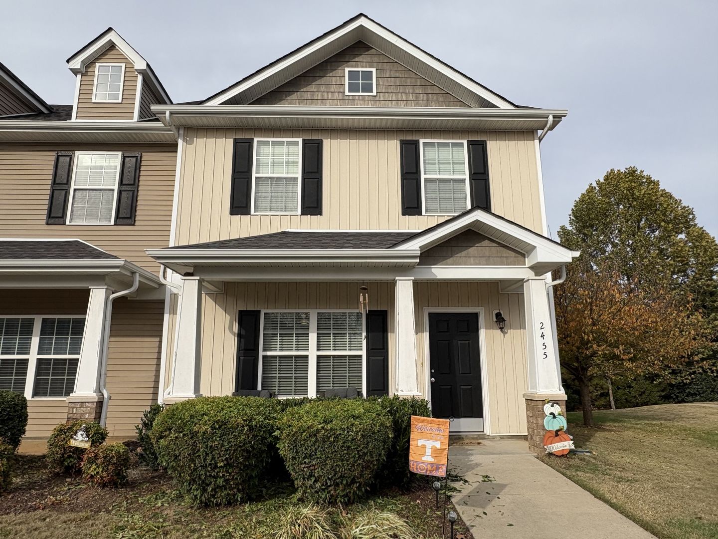 Murfreesboro House: 2455 New Holland Cir